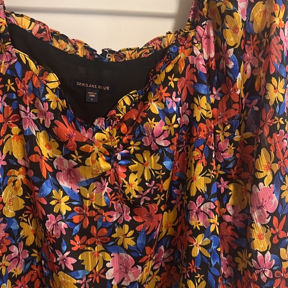 Floral blouse - Picture 2 of 3